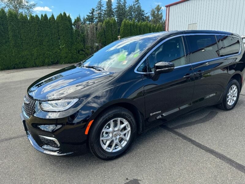 2024 Chrysler Pacifica