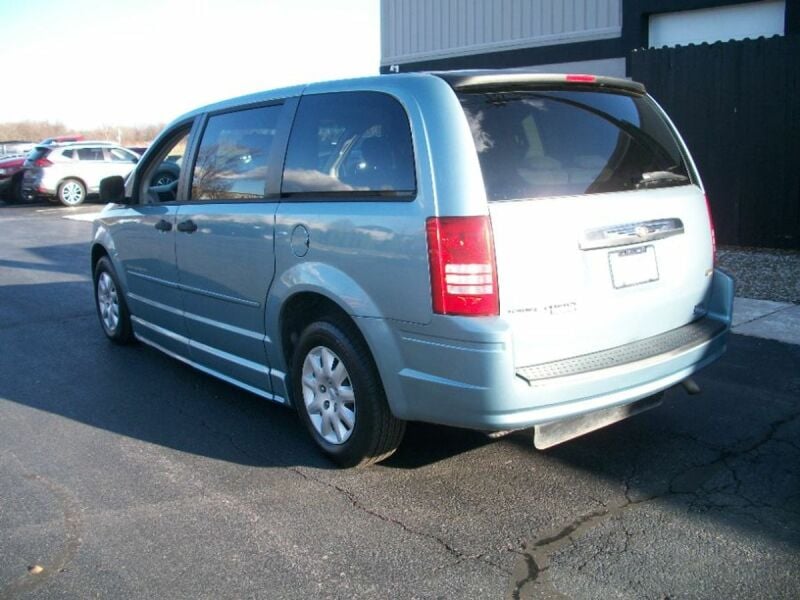 2008 Chrysler Town and Country