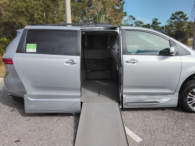 2019 Toyota Sienna