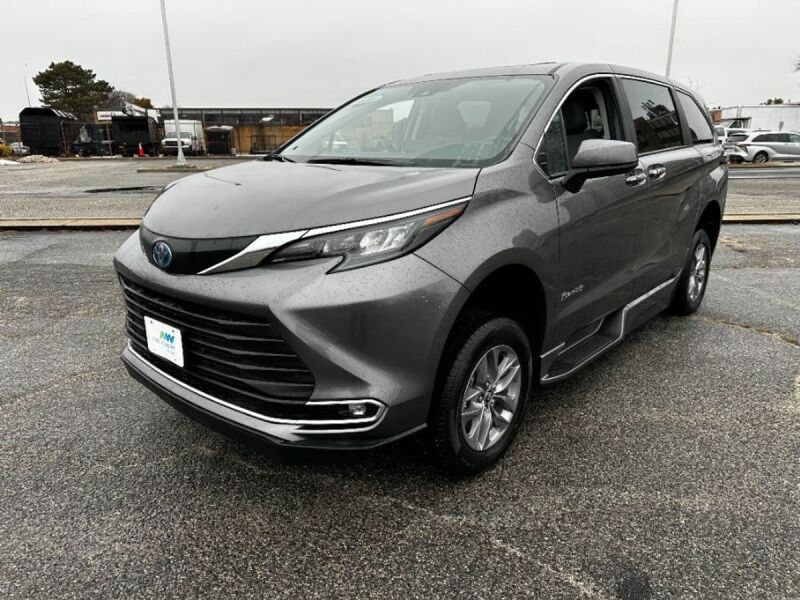 2024 Toyota Sienna