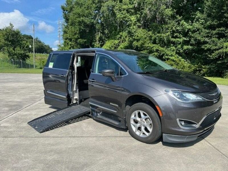 2020 Chrysler Pacifica