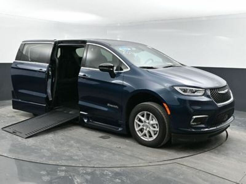 2025 Chrysler Pacifica