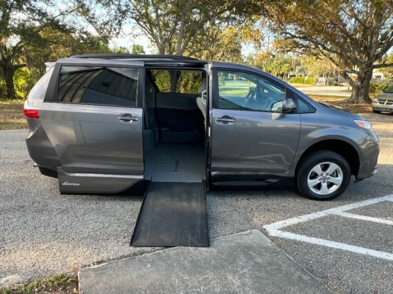 2018 Toyota Sienna