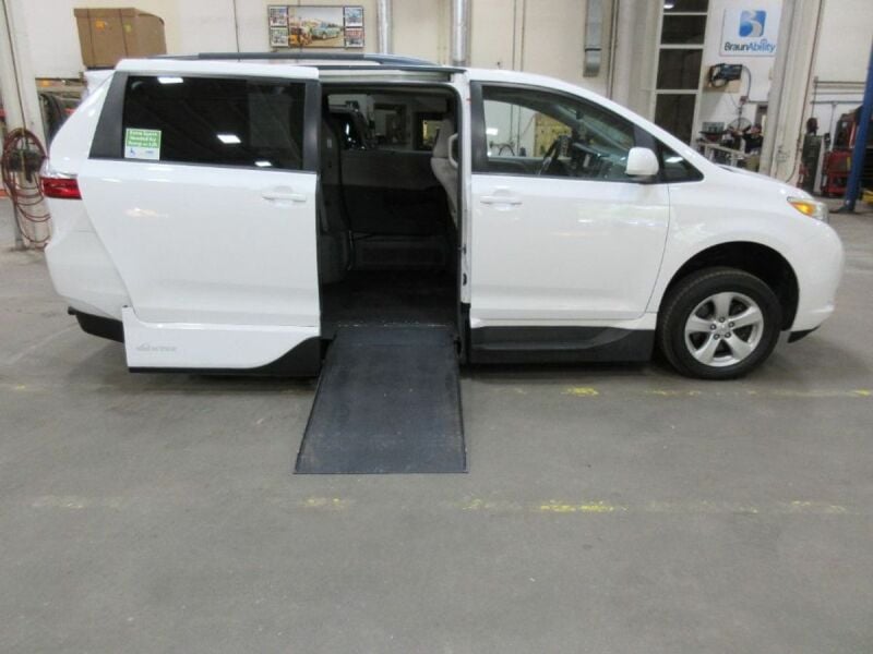 2015 Toyota Sienna