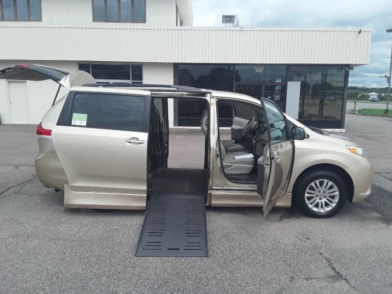 2011 Toyota Sienna