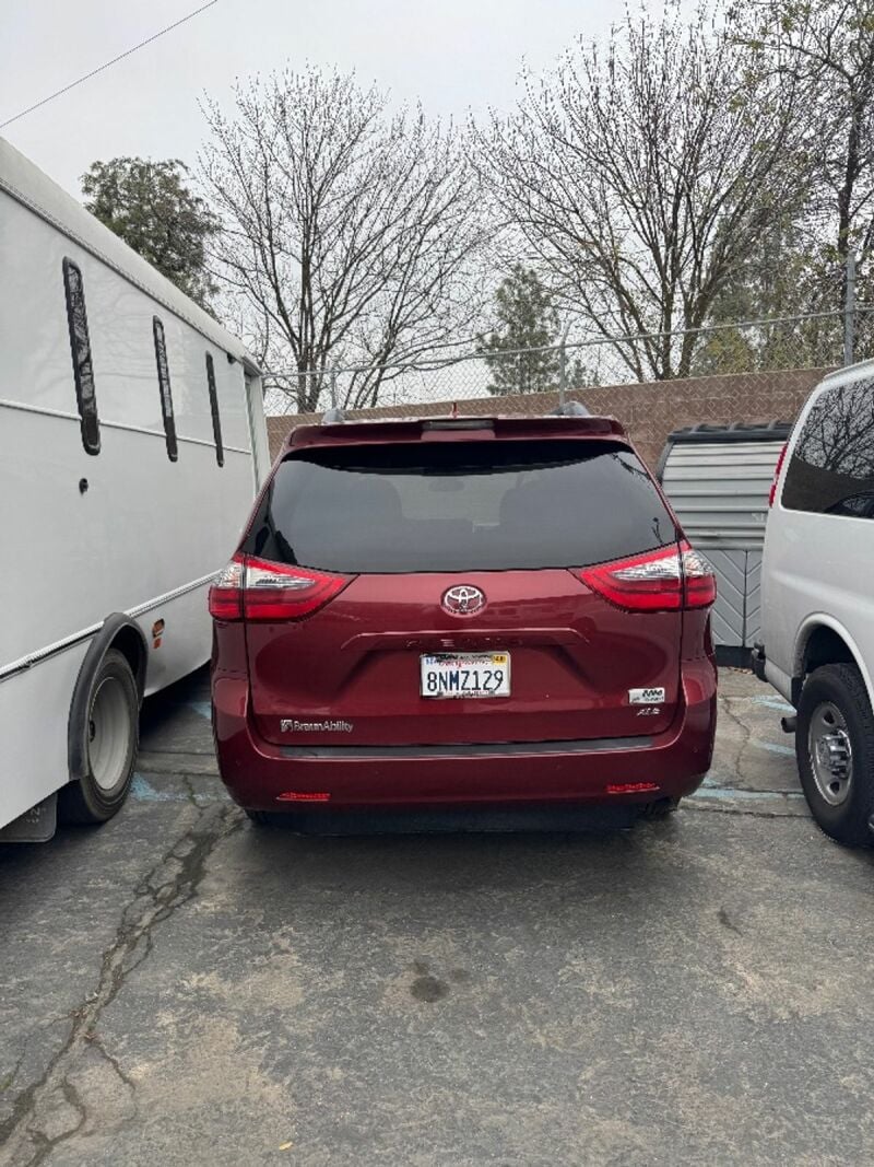 2020 Toyota Sienna