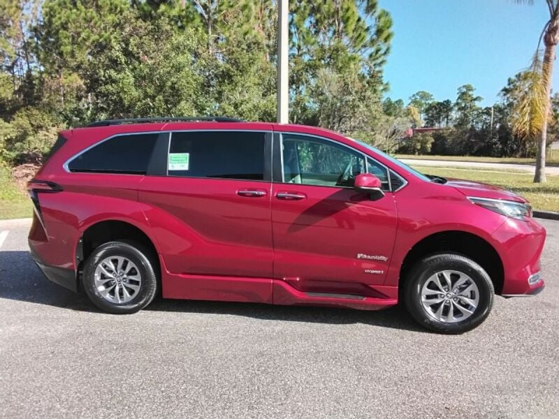 2021 Toyota Sienna