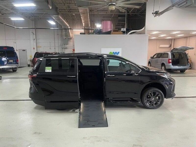 2024 Toyota Sienna