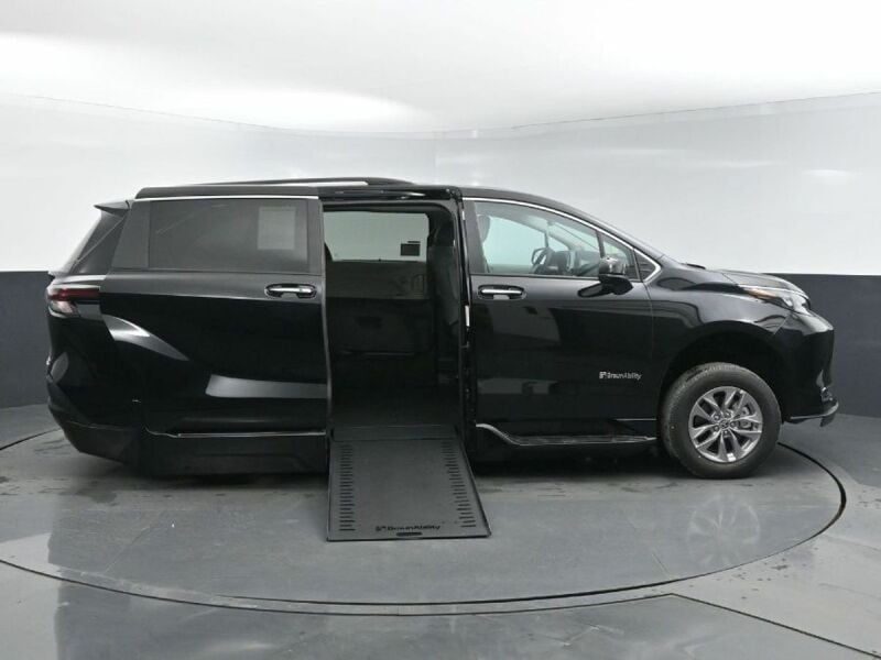 2024 Toyota Sienna