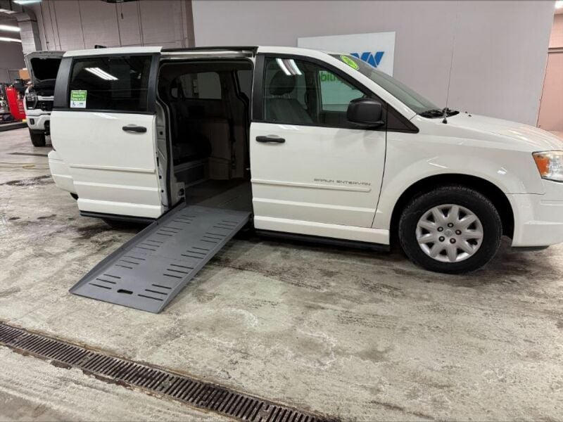 2008 Chrysler Town and Country