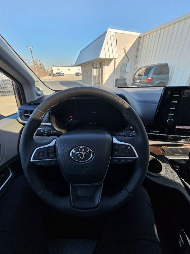 2024 Toyota Sienna