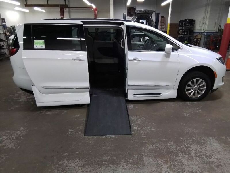 2018 Chrysler Pacifica