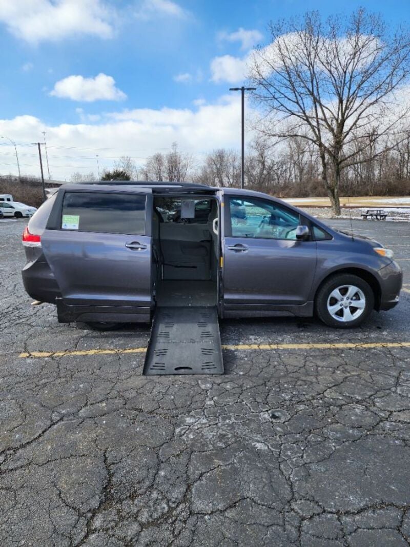 2011 Toyota Sienna