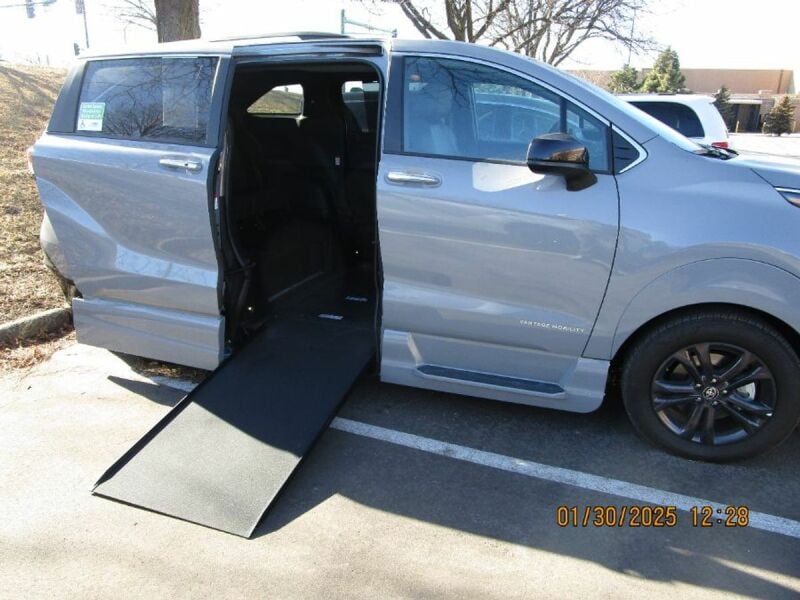 2024 Toyota Sienna