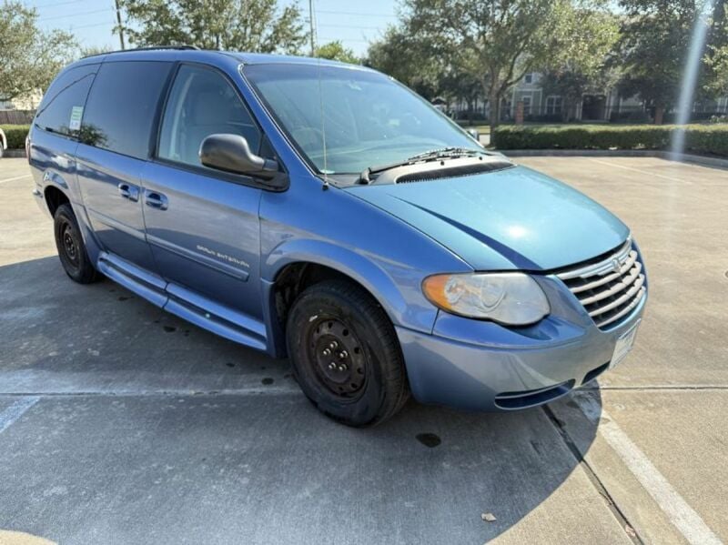 2007 Chrysler Town and Country