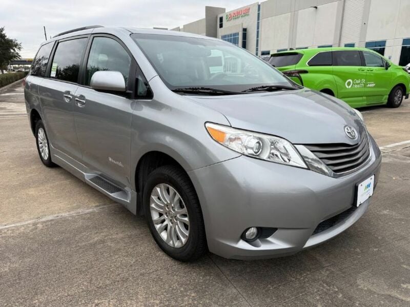 2013 Toyota Sienna