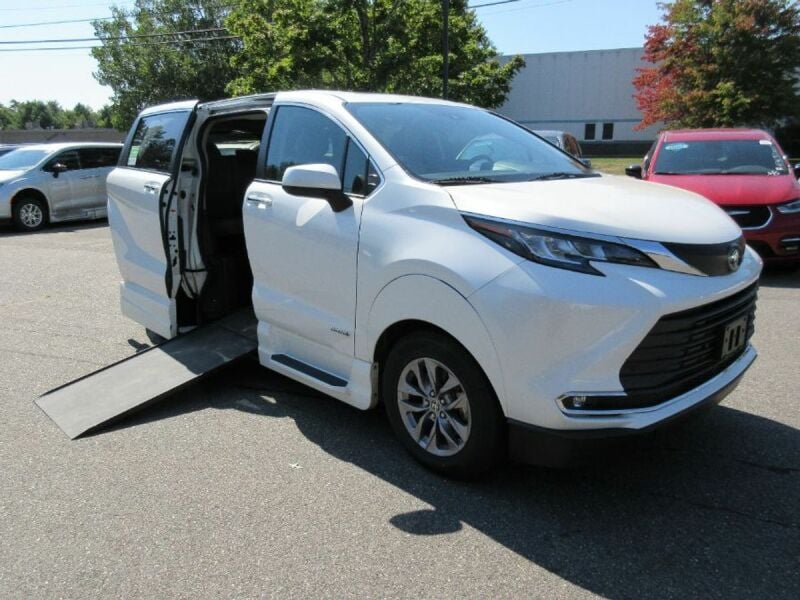 2021 Toyota Sienna