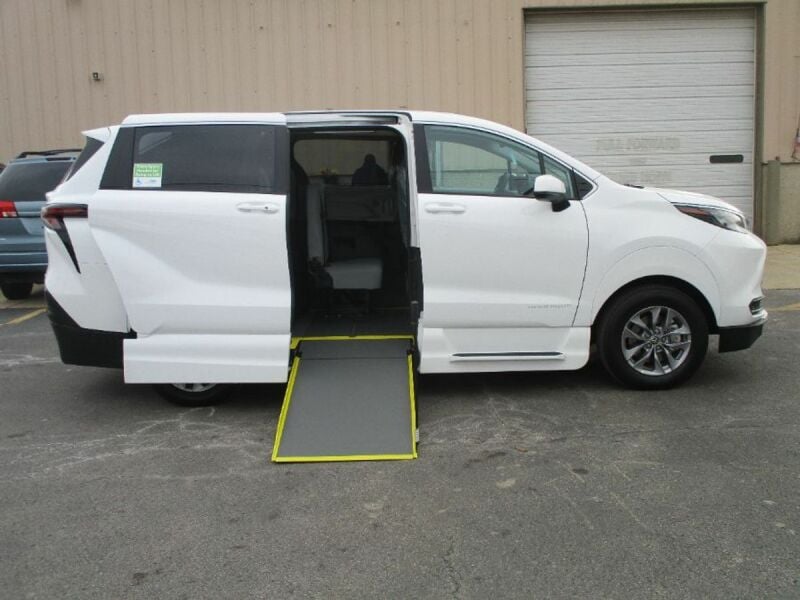 2024 Toyota Sienna