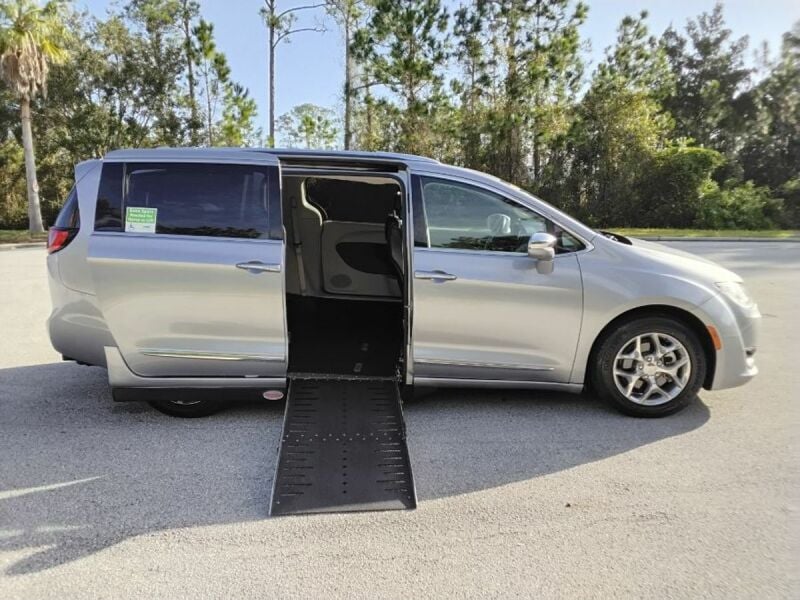 2018 Chrysler Pacifica