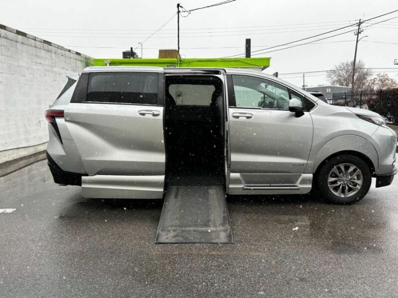 2021 Toyota Sienna