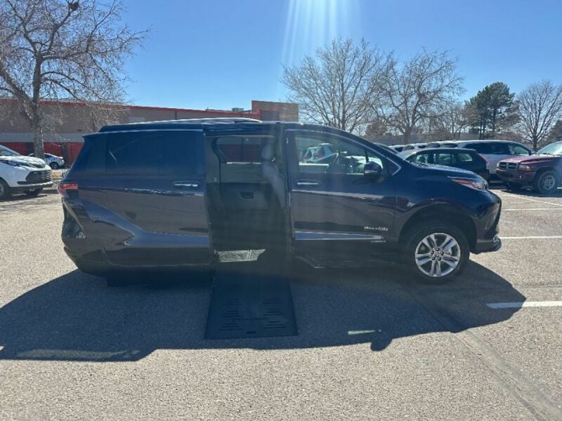 2021 Toyota Sienna