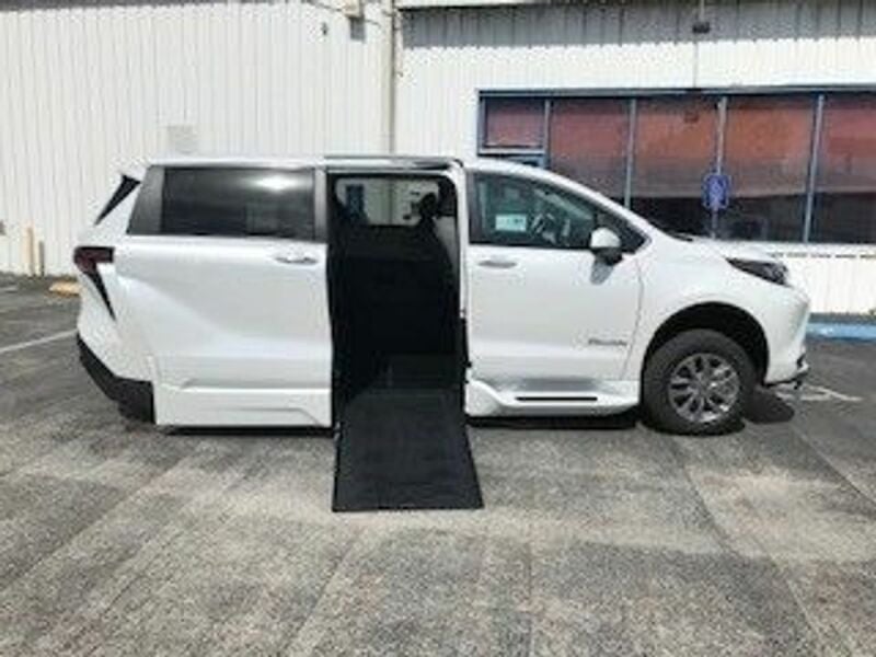 2024 Toyota Sienna