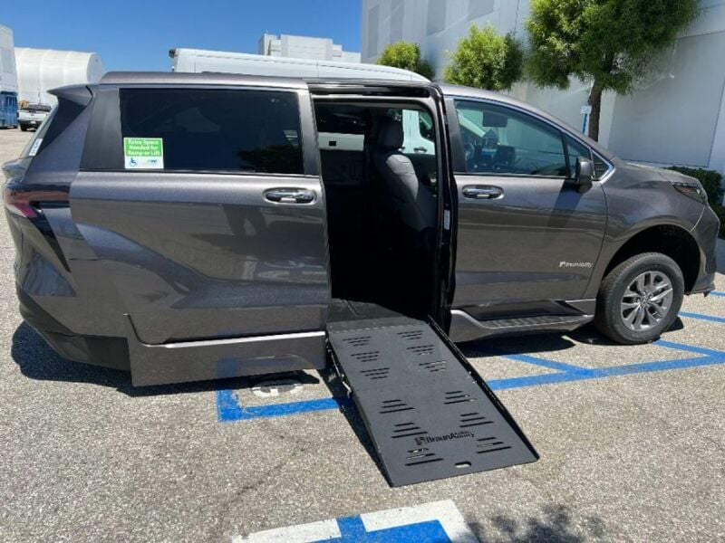 2024 Toyota Sienna