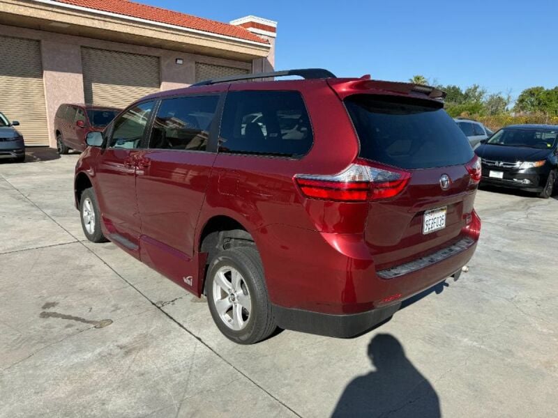 2020 Toyota Sienna