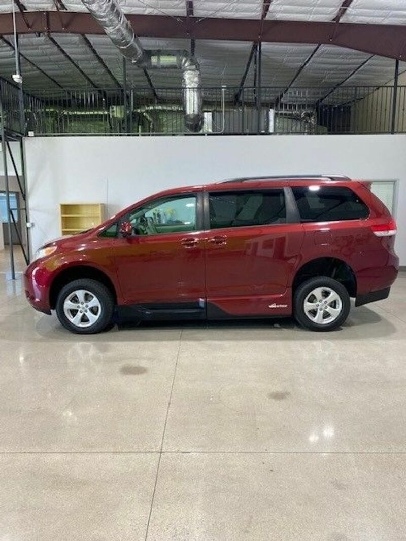 2014 Toyota Sienna