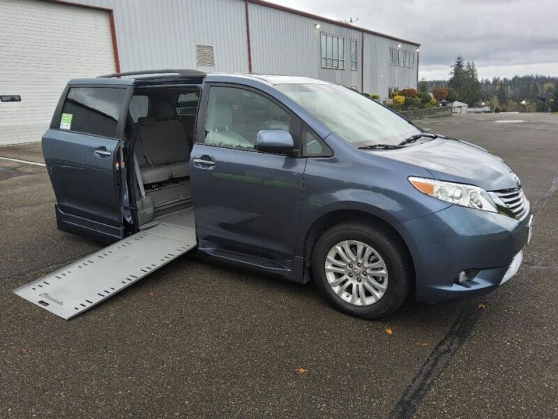 2015 Toyota Sienna