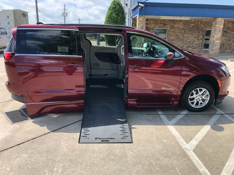 BraunAbility Wheelchair Van Dealership Near Edmond