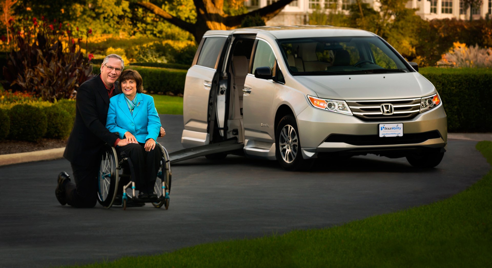 wheelchair minivan